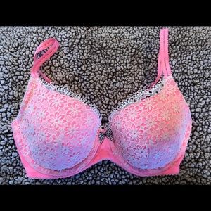 VS “Body by Victoria” pink with flower lace 32DD